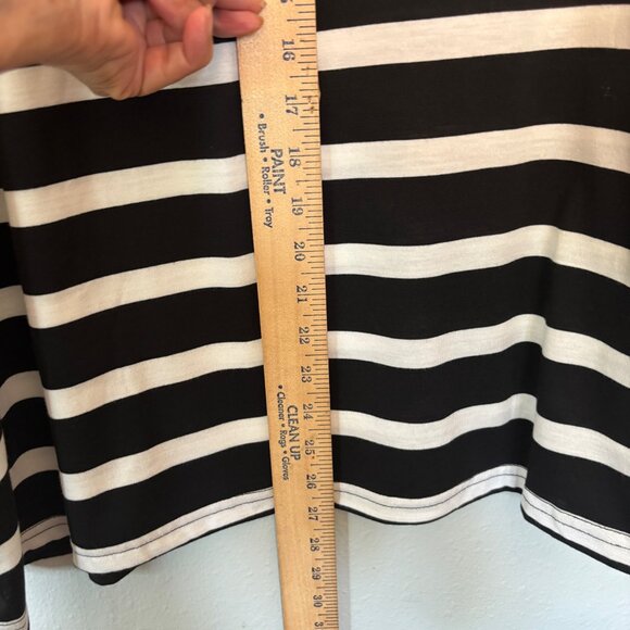 NWT Boohoo Womens Top Black & White Stripes Size UK 14/US 10 Poly + Viscose Soft - Picture 9 of 12